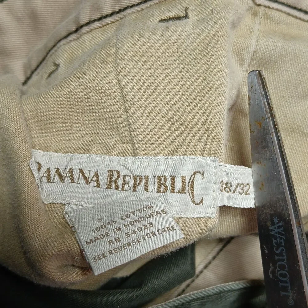 Banana Republic Mens Tag 38x32 Measures 38x30 Olive Green Pleated Chino Pants